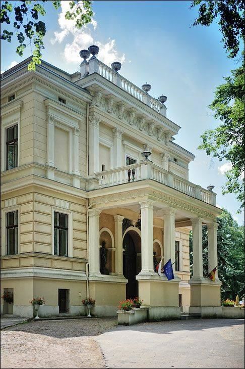 Отель Pałac Biedrusko Biedrusko-11